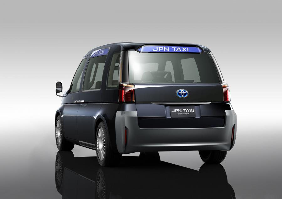 Toyota JPN Taxi Concept 2013 года  (фото 4 из 37)